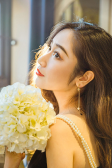 出轨的老婆